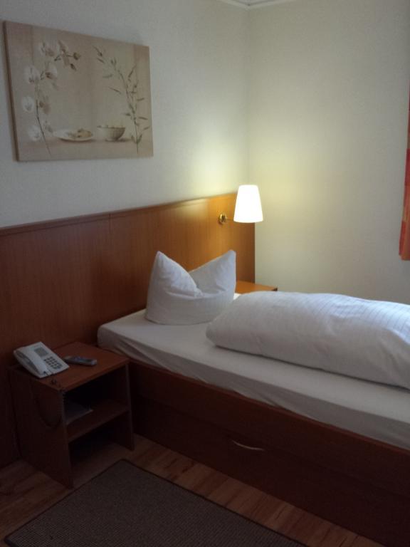 Hotel Am Exerzierplatz MHG Esterno foto