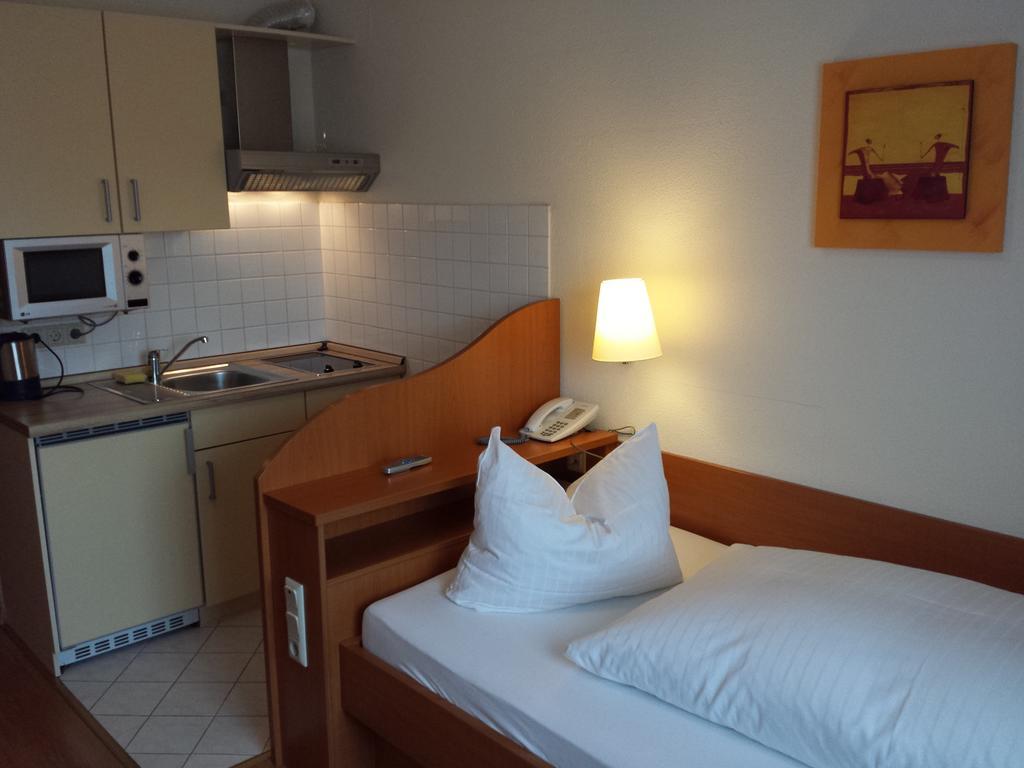 Hotel Am Exerzierplatz MHG Esterno foto