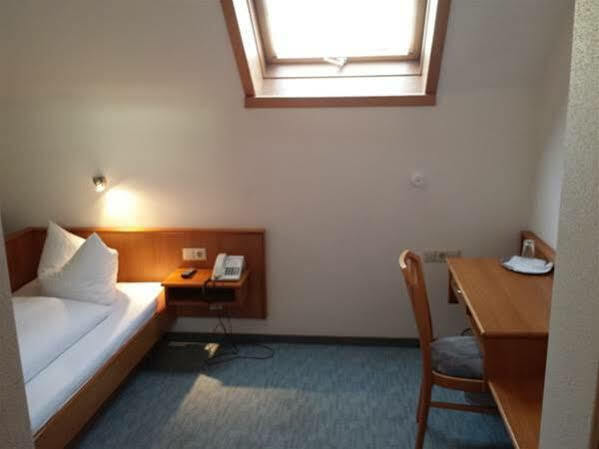 Hotel Am Exerzierplatz MHG Esterno foto